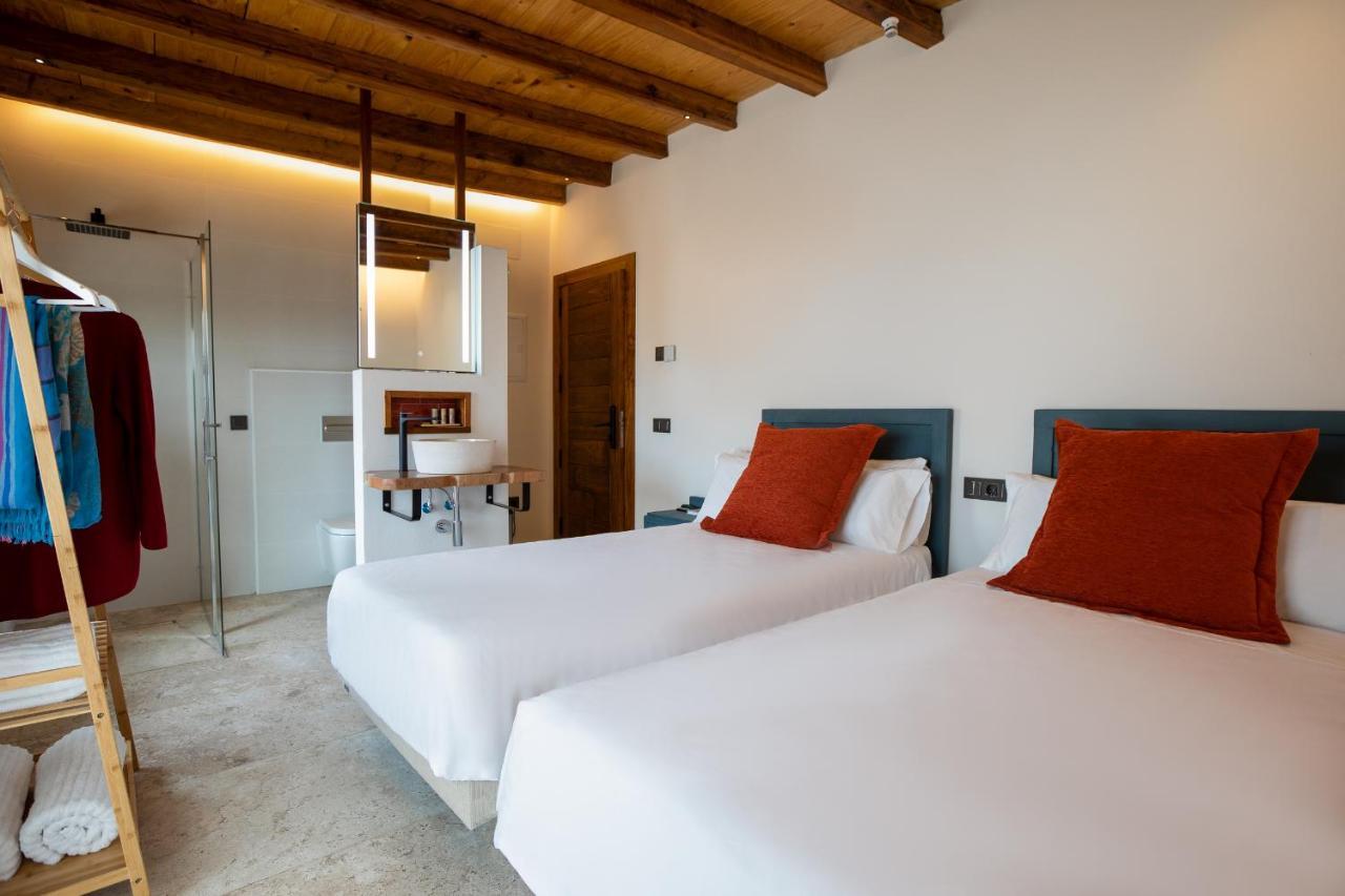 סגורה דה לה סיירה Hotel Poeta Jorge Manrique מראה חיצוני תמונה